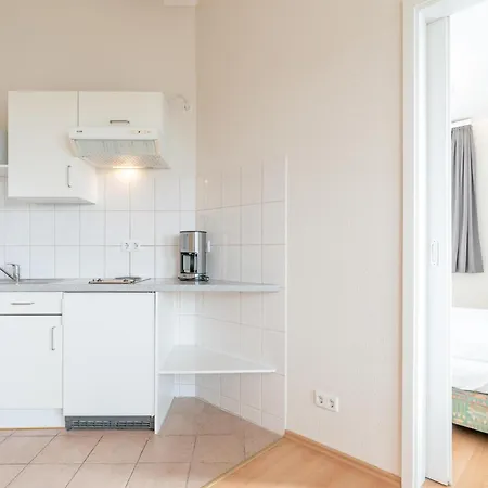 Geraeumige Mit Balkon Und Wlan In Lejlighed Sellin (Rugen)